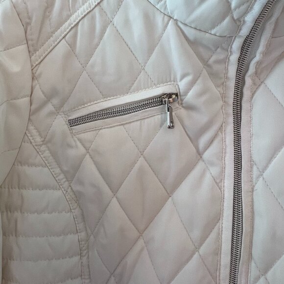 Jessica Simpson quilted coat - NWT - Size Small - Picture 6 of 11